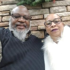 Meet your Posher, Yvette